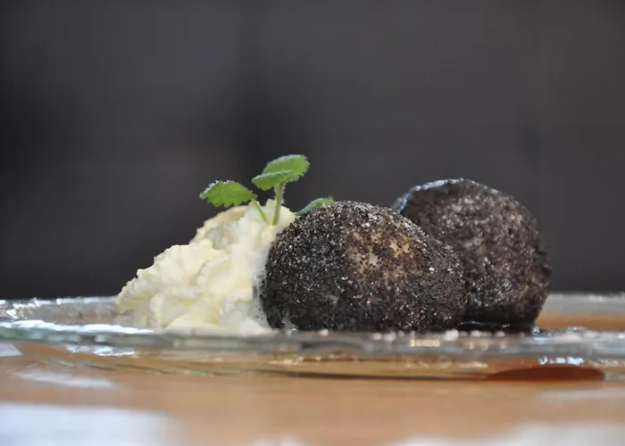 Cafe-pension Kristall Gæstehus 3*